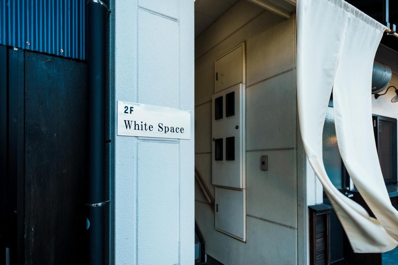 Villa White Space *
